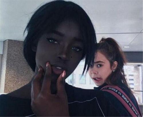 lolita黑人网红,揭秘Lolita黑人网红的时尚传奇